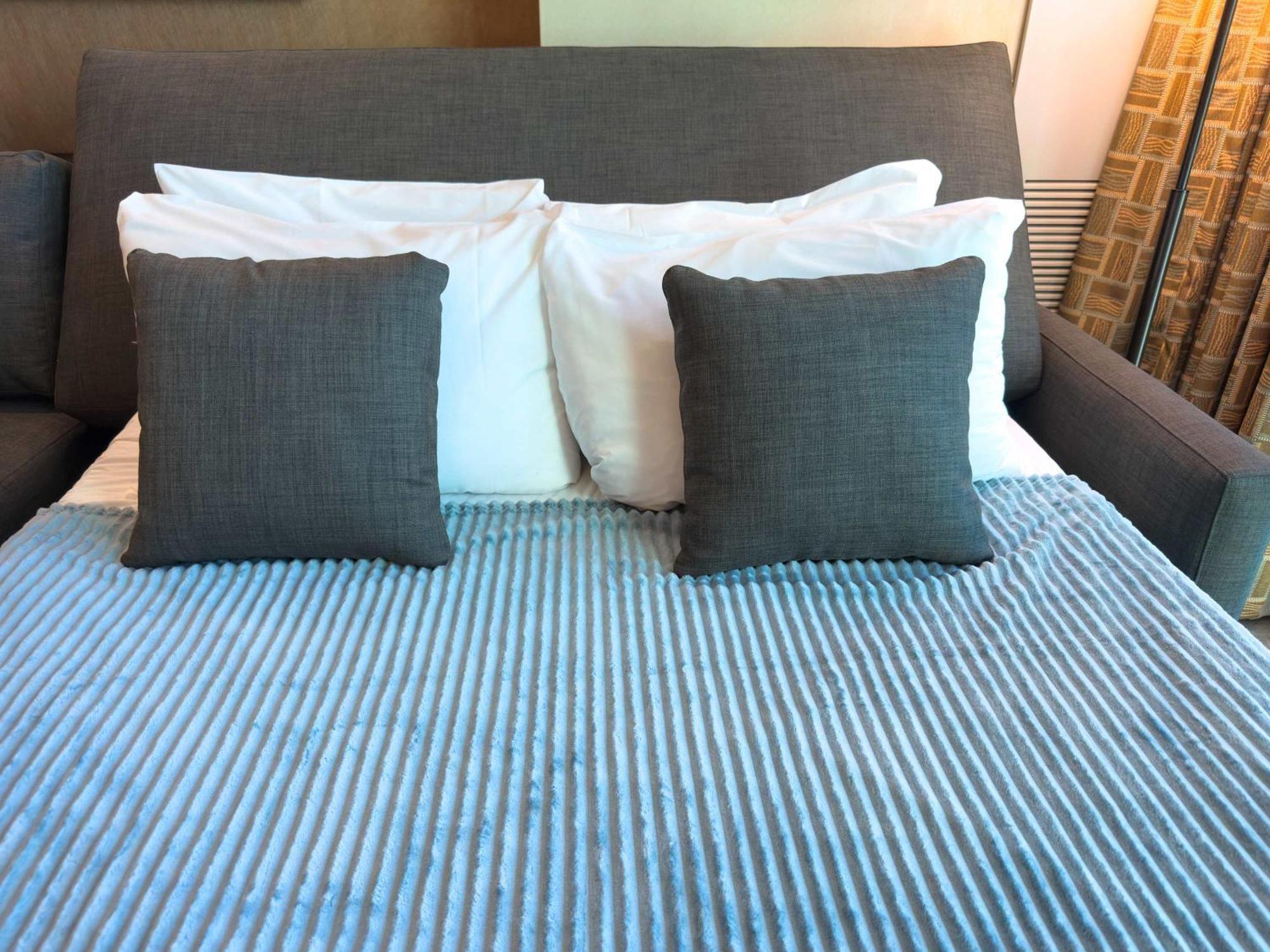 No Resort Fee Strip View Suite + Free Valet + Pool 拉斯维加斯 外观 照片